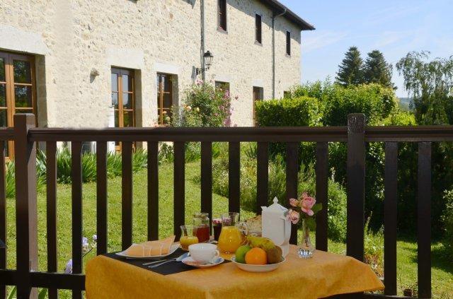 Auberge La Source - Logis Hotels Cieux Esterno foto